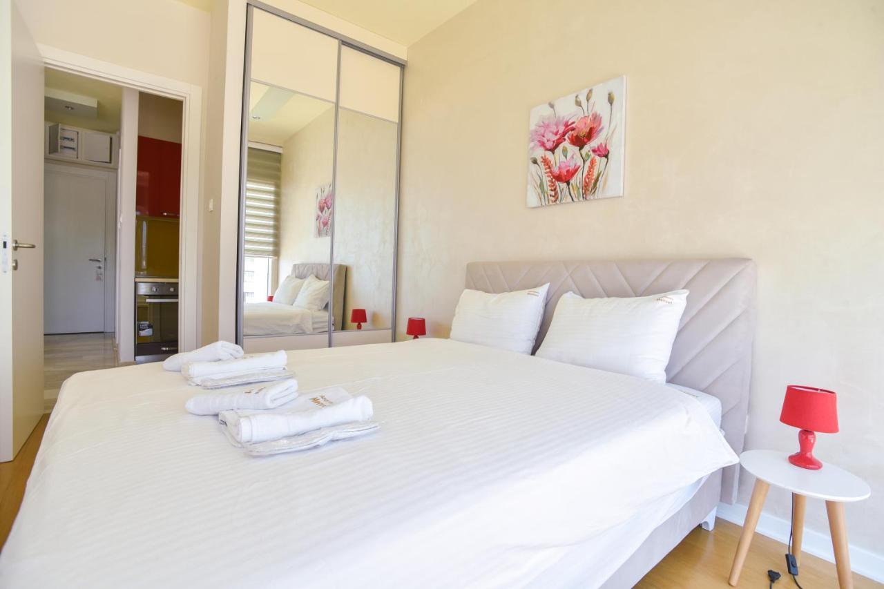 Apartments Menuet 부드바 외부 사진