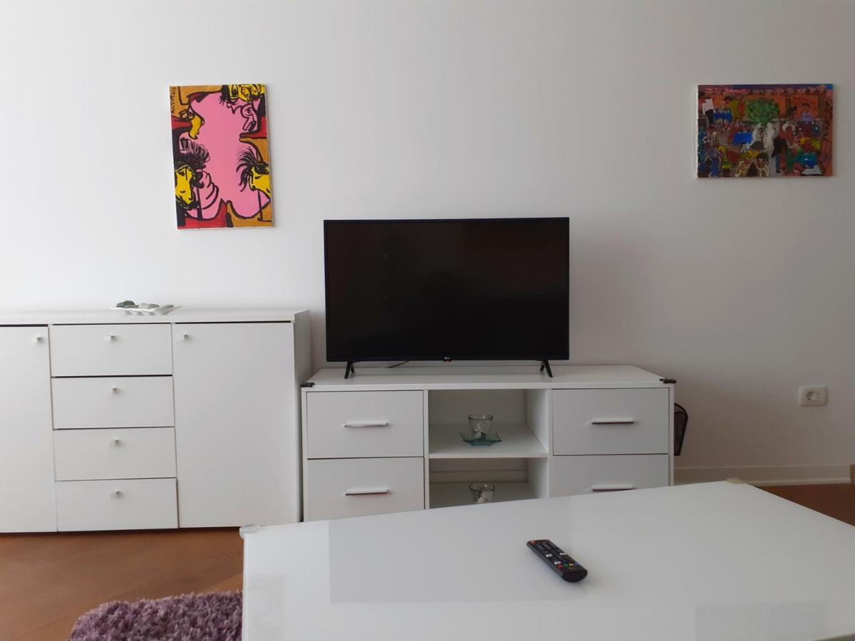 Apartments Menuet 부드바 외부 사진