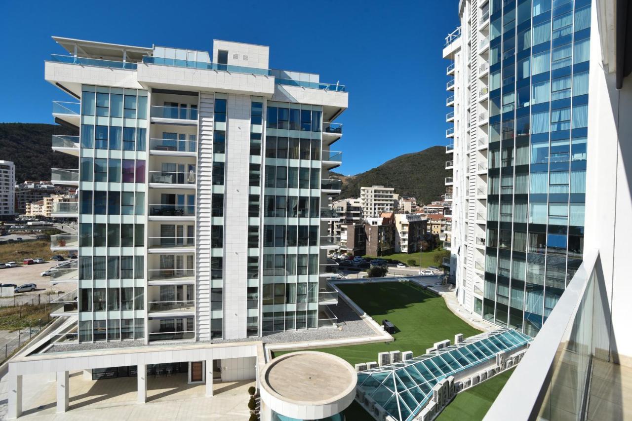 Apartments Menuet 부드바 외부 사진